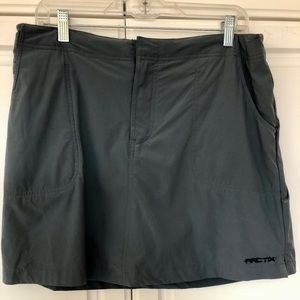 Arctix gray skort L